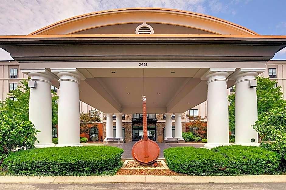Hotel Express Nashville-opryland By Ihg