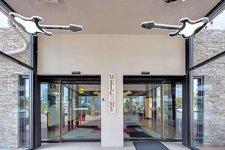 Hotel Western Downtown Music Row 3*