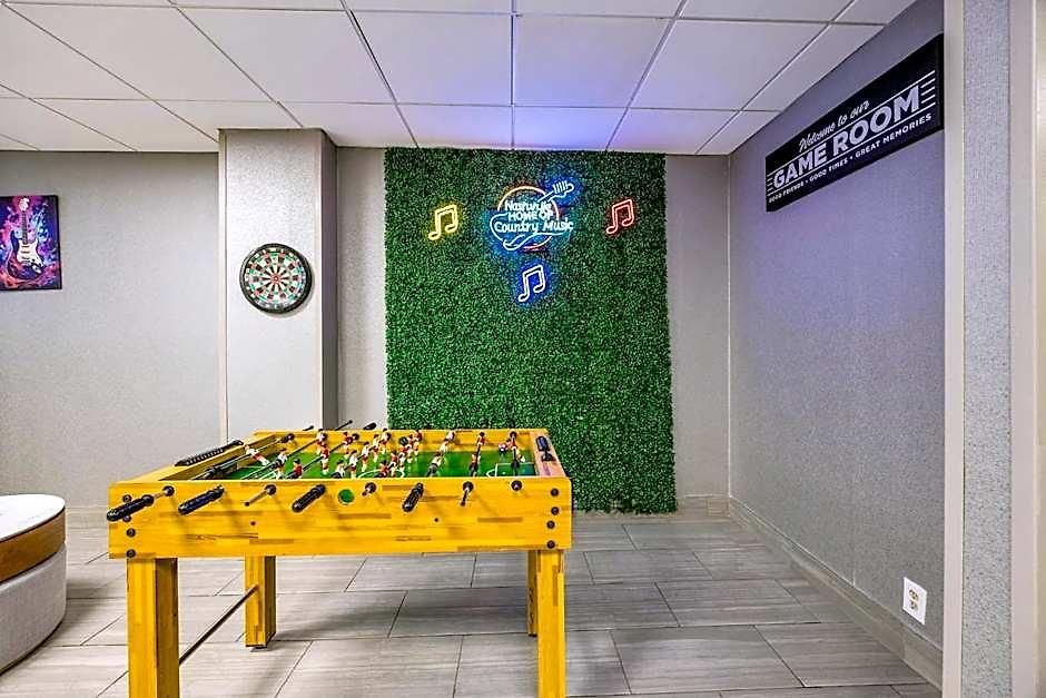 Western Downtown Music Row Hotel 3*