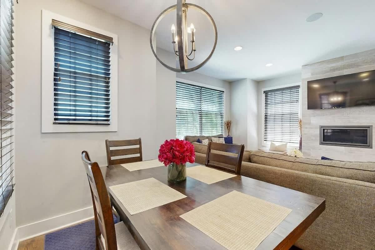 The Gulch Unit B Holiday home