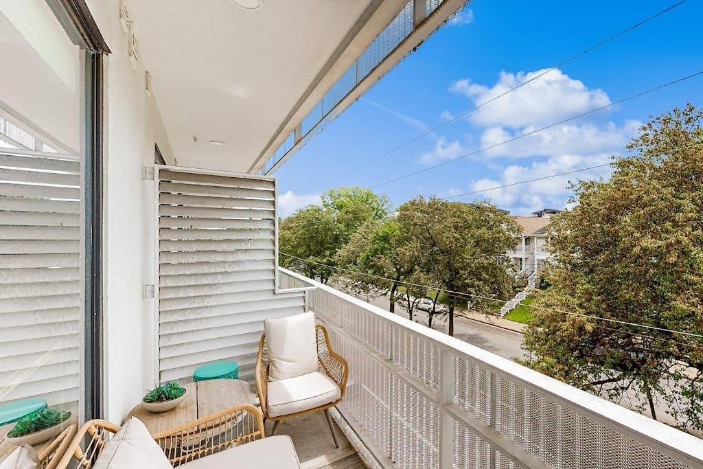 Holiday home Illume 305