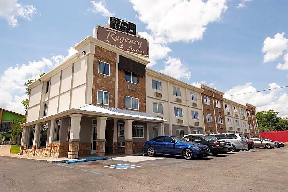 Hotel Regency & 2*