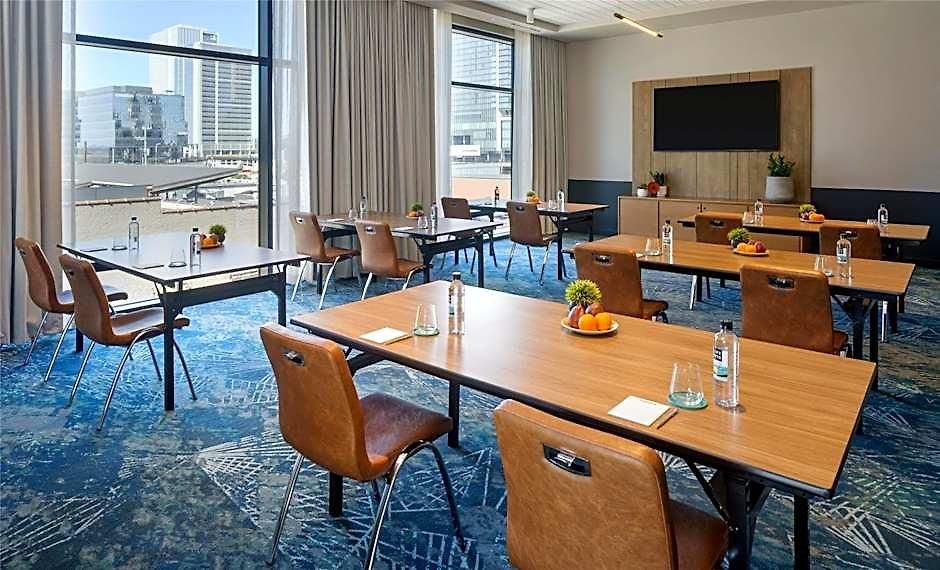 Hotel Caption By Hyatt Downtown 4*