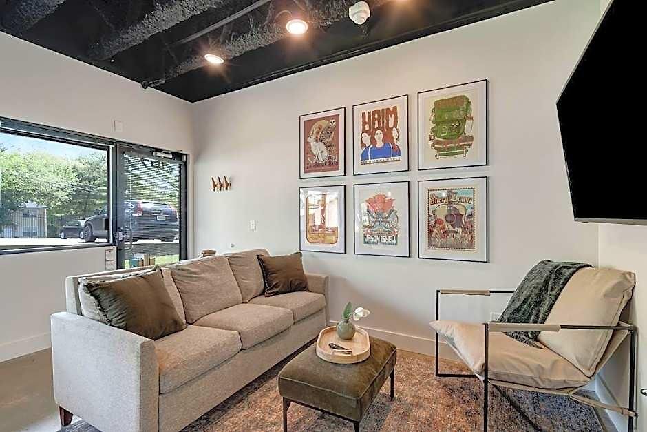Apartment New With 2 Beds 7 Mins To Broadway