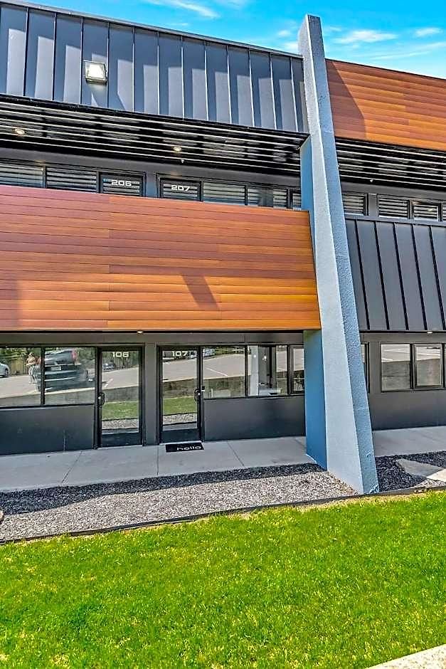 New With 2 Beds 7 Mins To Broadway Apartment