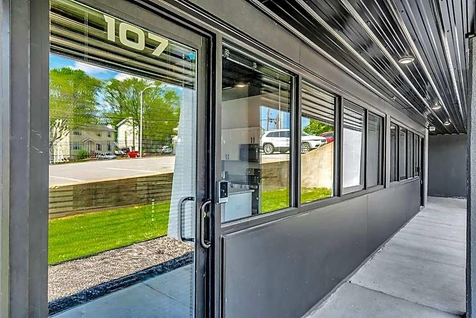 New With 2 Beds 7 Mins To Broadway