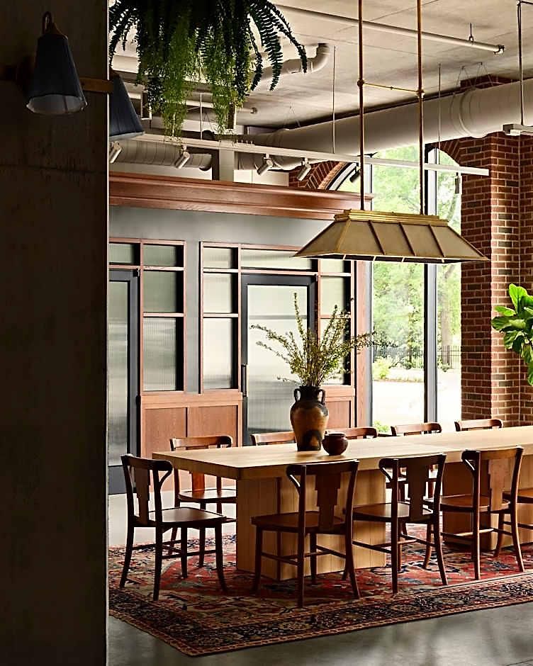 Memoir Wedgewood Houston