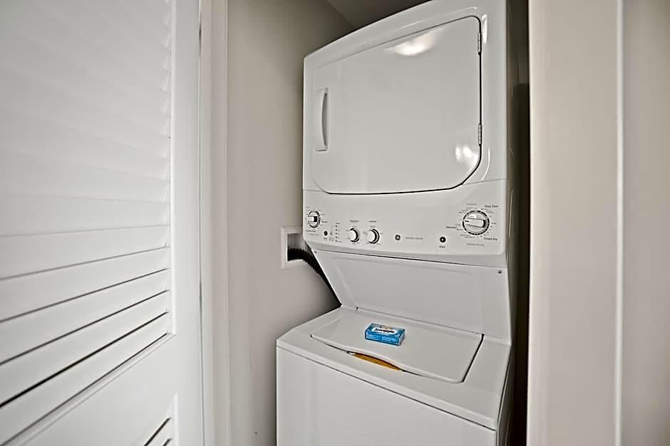 Placemakr Premier Sobro Hotel 5*