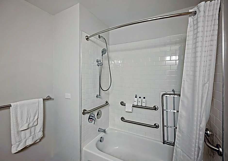 Placemakr Premier Sobro Hotel Nashville