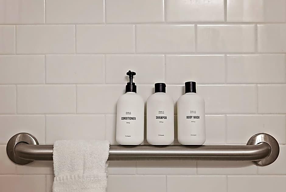 Hotel Placemakr Premier Sobro 5*
