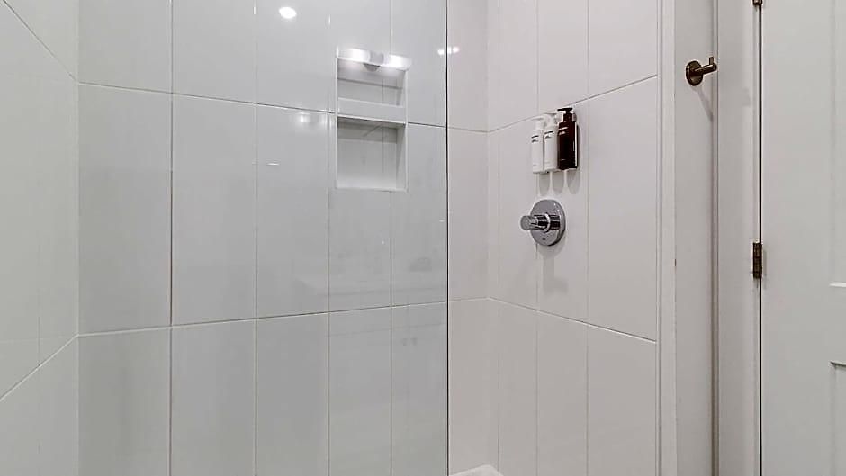 Hotel The Grove By Avantstay Stylish And Spacious Perfect For Groups Nashville