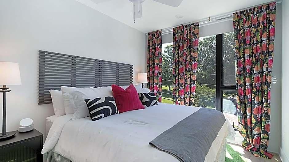 The Grove By Avantstay Stylish And Spacious Perfect For Groups Hotel 3*