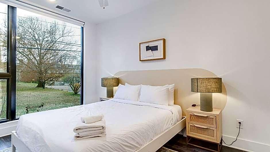 The Grove By Avantstay Stylish And Spacious Perfect For Groups Hotel