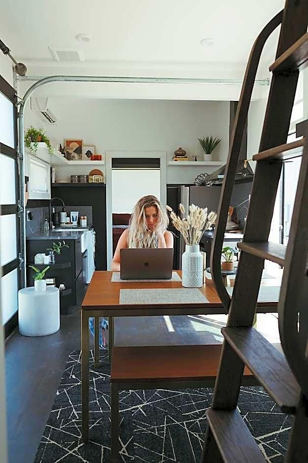 Ironwood Grove, Tiny House Aparthotel Nashville