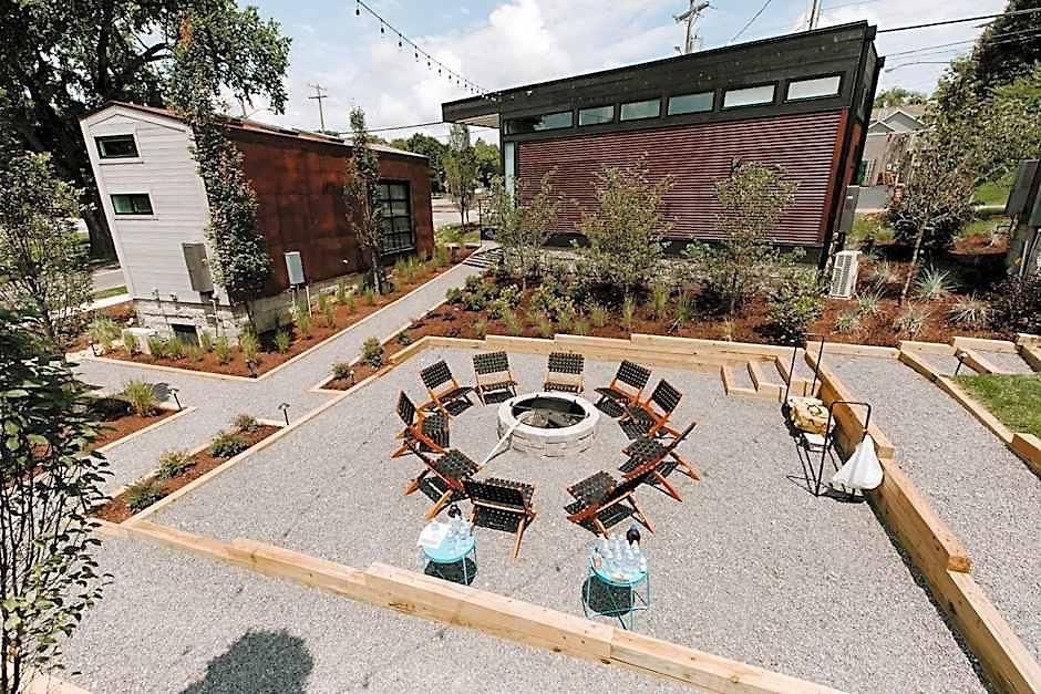 Ironwood Grove, Tiny House 4*