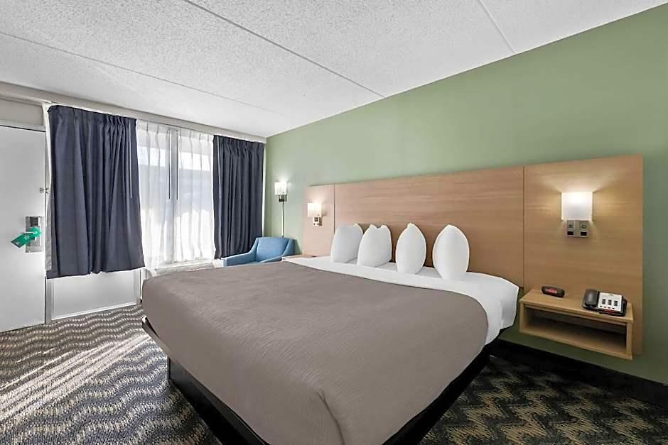 Inn Quality - Opryland Area Nashville
