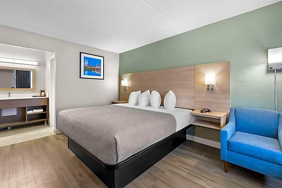 Quality - Opryland Area