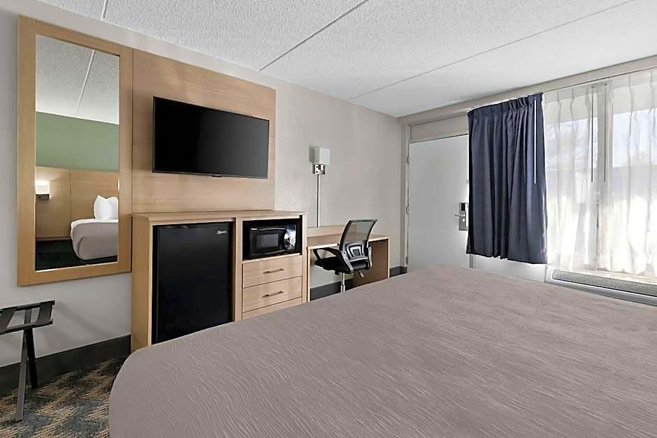 Quality - Opryland Area 4*