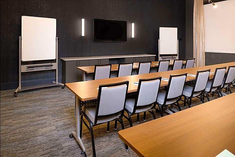 Hyatt Place Nashville/green Hills Hotel