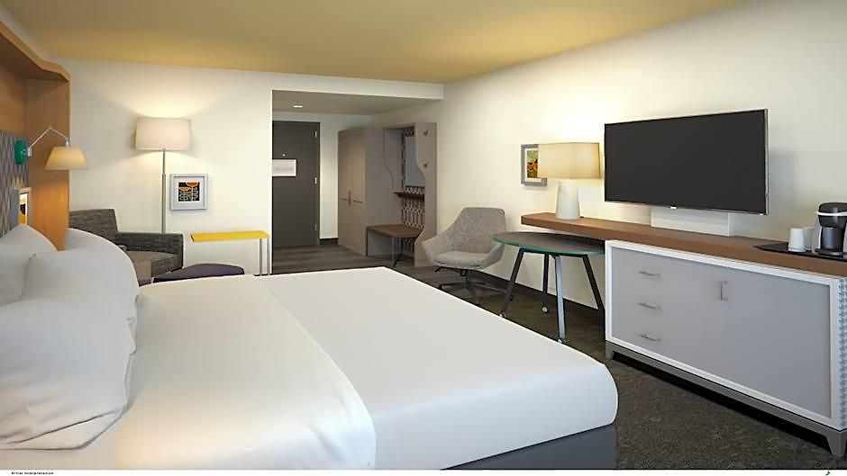 Hotel Airport By Ihg 3*
