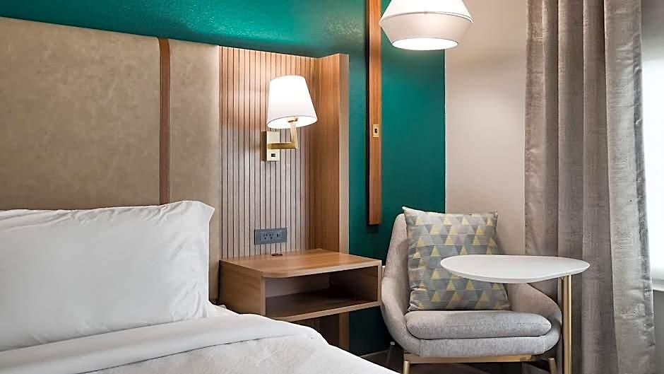 Airport By Ihg Nashville