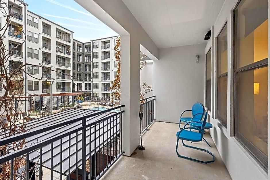 Hotel Cozysuites-midtown 3*