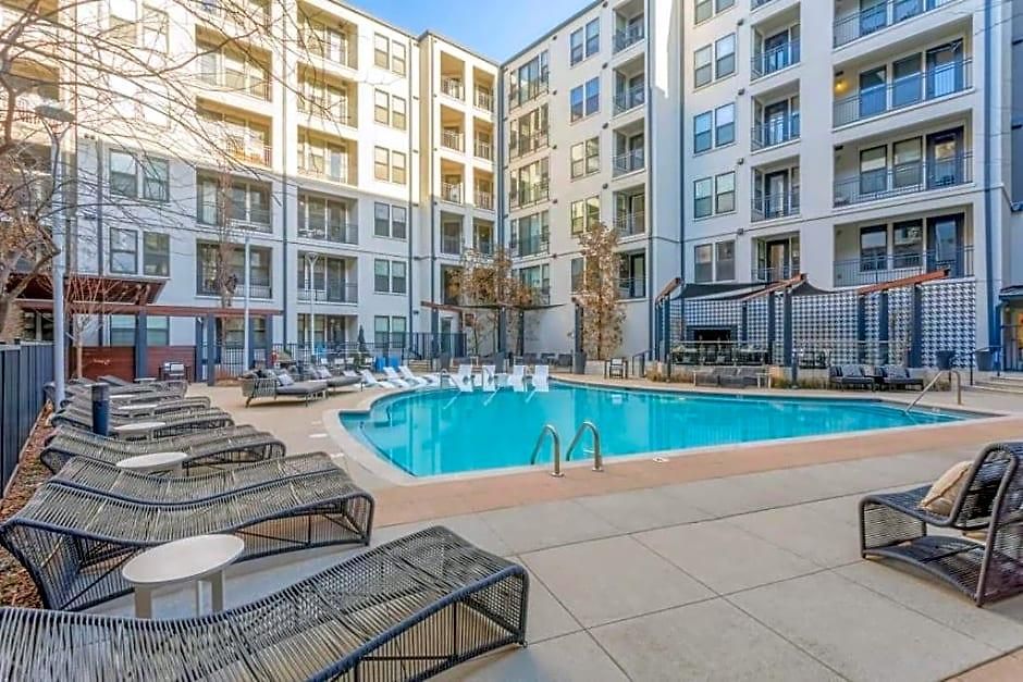 Hotel Cozysuites-midtown 3*