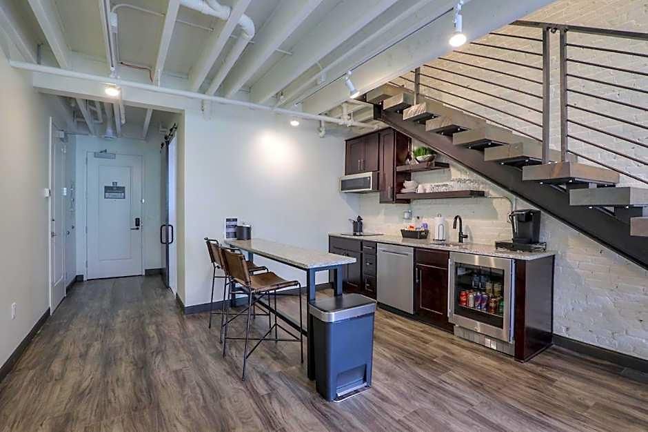 154 Nashville