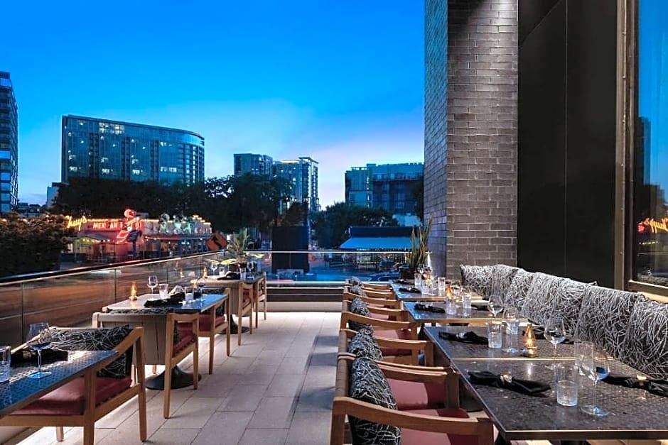 Fraye Nashville, Curio Collection By Hilton Hotel