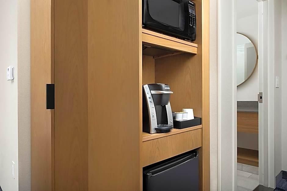 Hotel Fairfield & Near Vanderbilt 3*