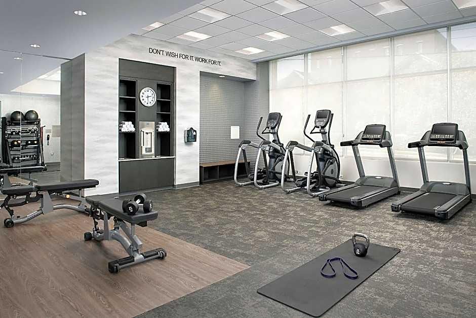 Hotel Fairfield & Near Vanderbilt 3*