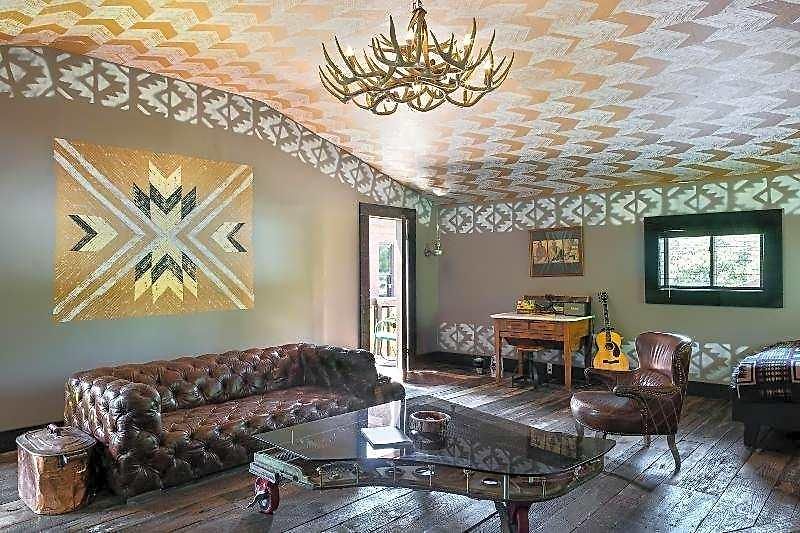 Urban Cowboy Hotel