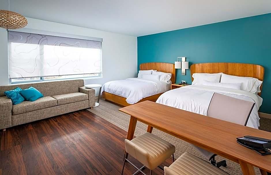 Element By Marriott Airport 3*