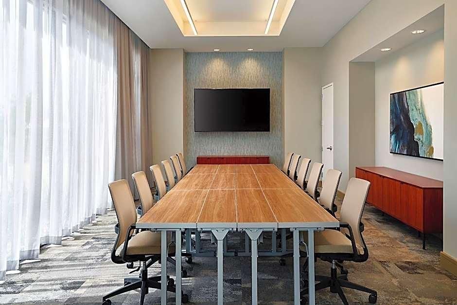 Hotel Element By Marriott Vanderbilt West End 3*