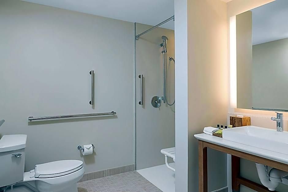 Hotel Element By Marriott Vanderbilt West End 3*