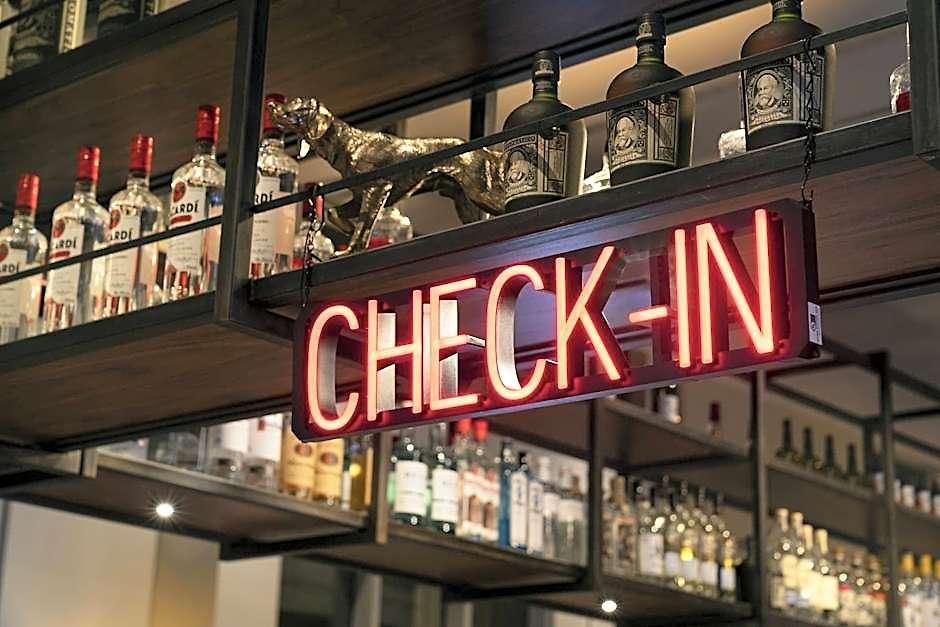 Moxy Vanderbilt Area Hotel Nashville