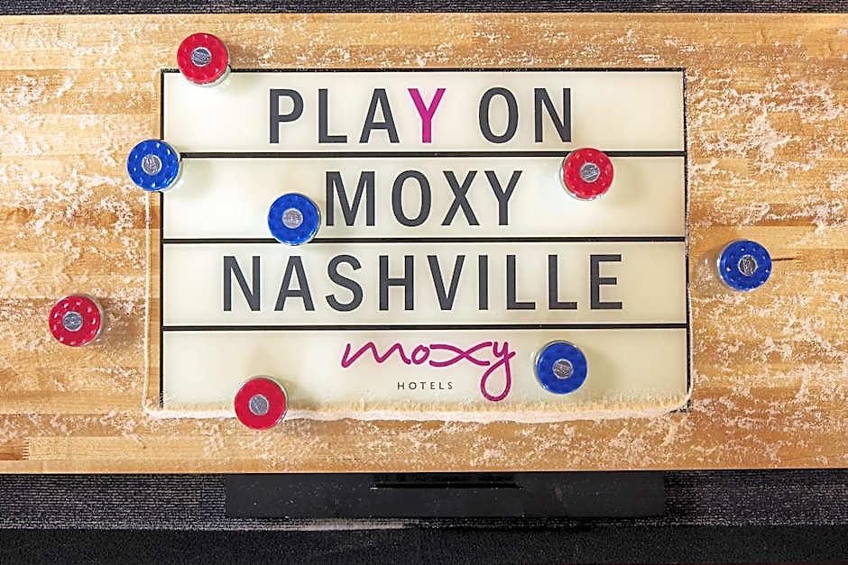 Moxy Vanderbilt Area 3*