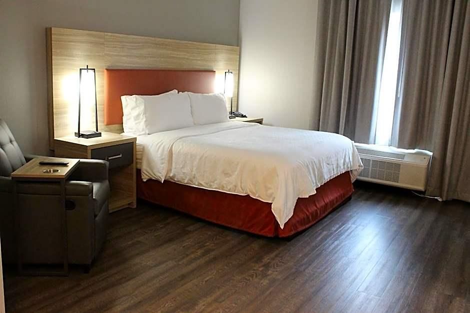 Candlewood - South By Ihg Hotel