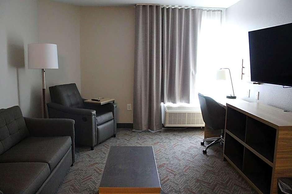 Hotel Candlewood - South By Ihg