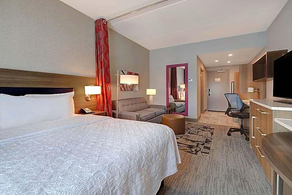 Hotel Home2 By Hilton Downtown-metrocenter 3*