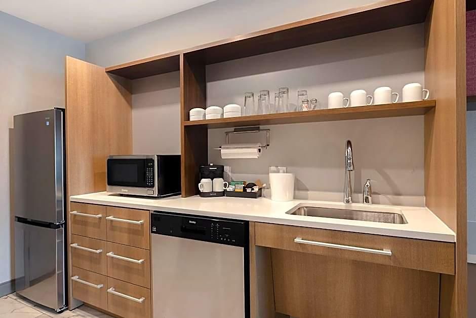 Home2 By Hilton Downtown-metrocenter