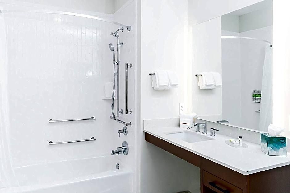 Staybridge - Vanderbilt Area By Ihg Hotel
