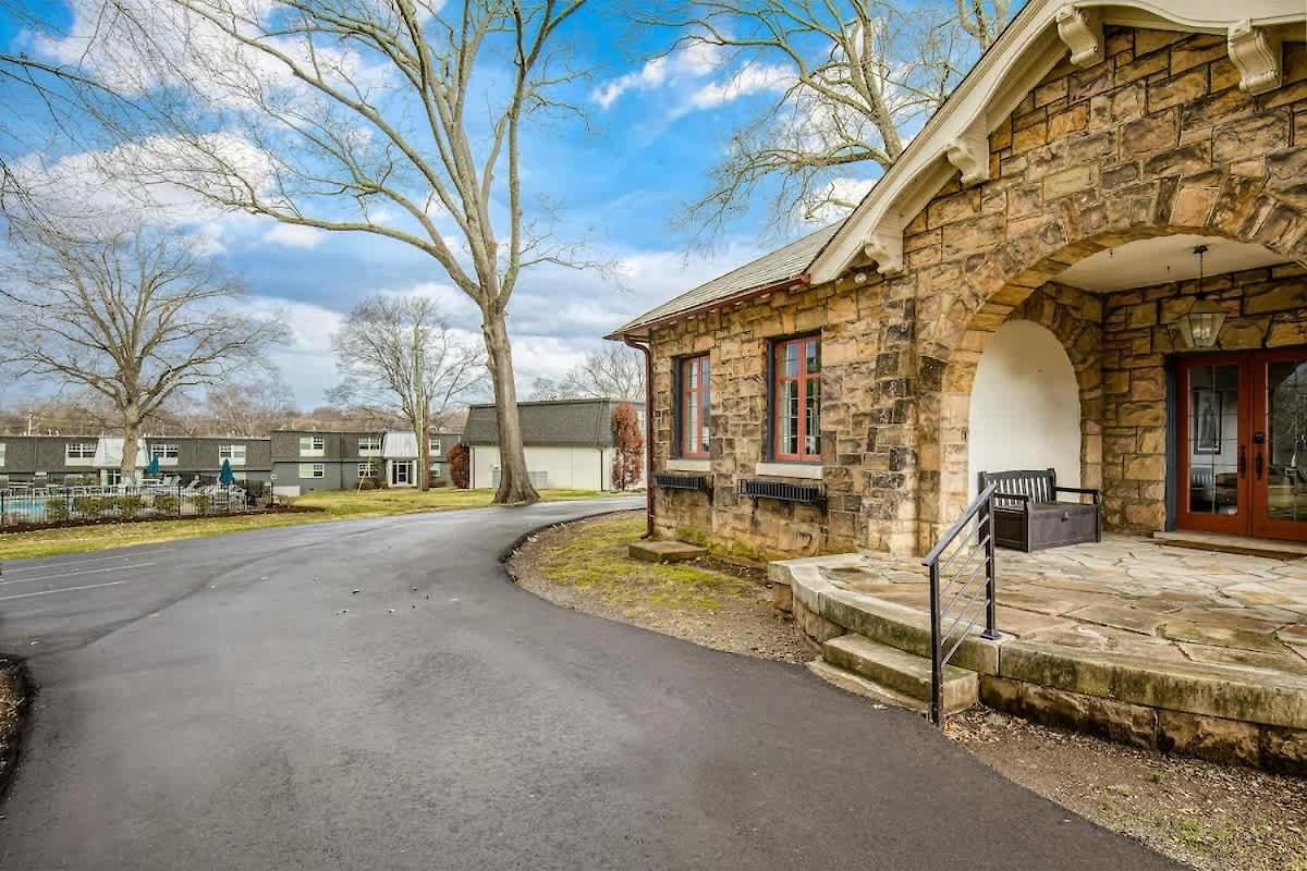 The Howe House * Nashville