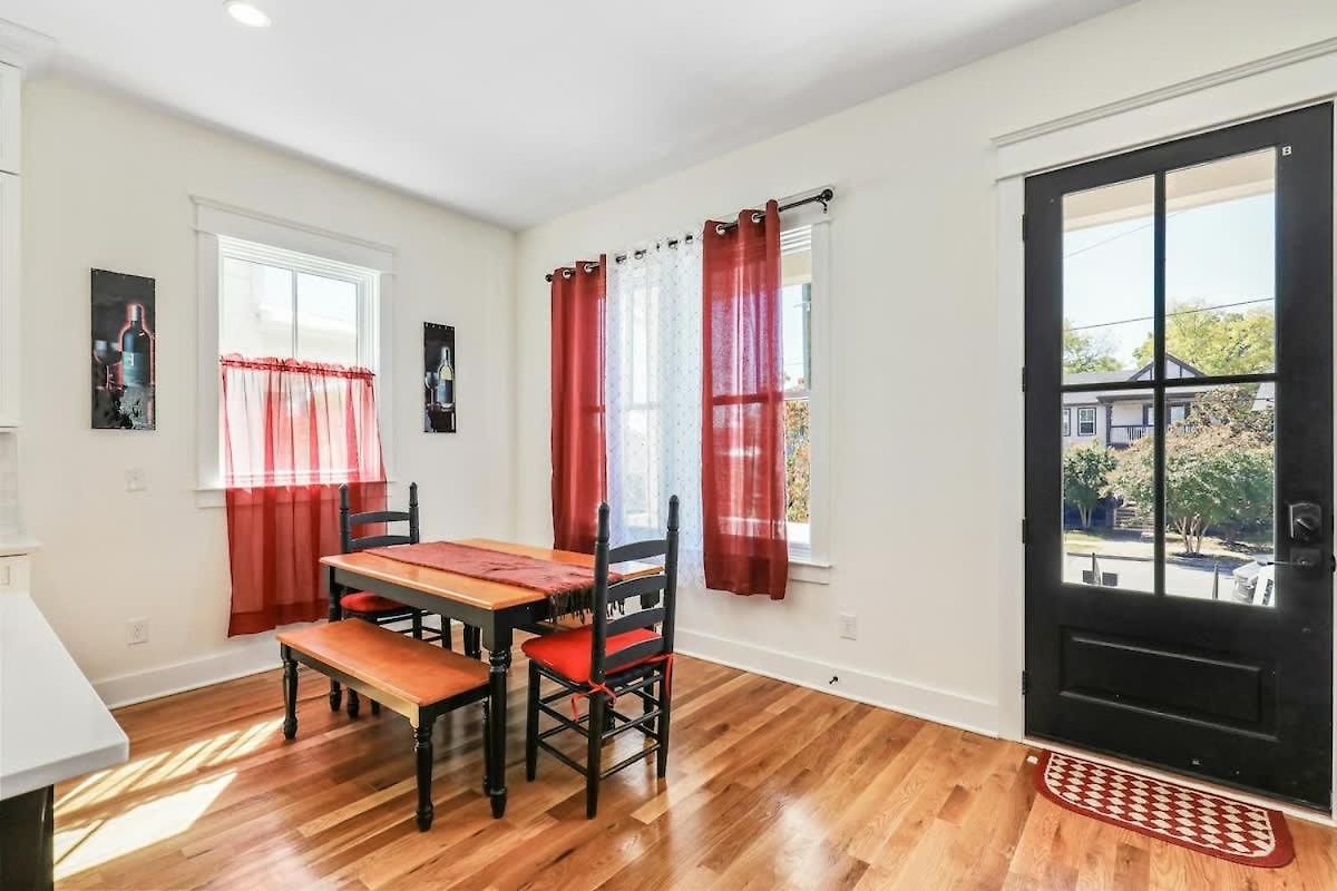 Germantown Gem On 5th