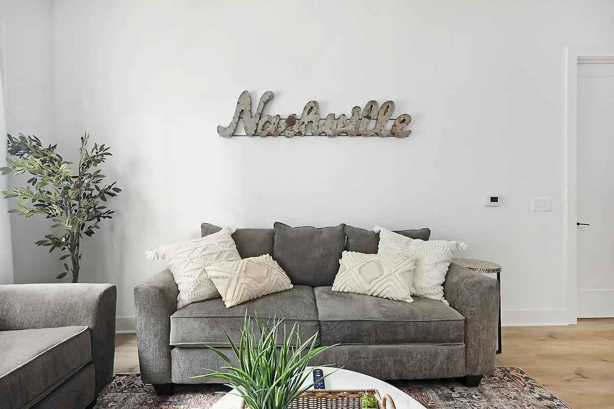 Holiday home Chic On Main Nashville