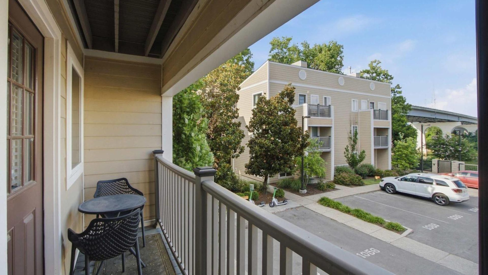 1062 Riverfront * Nashville