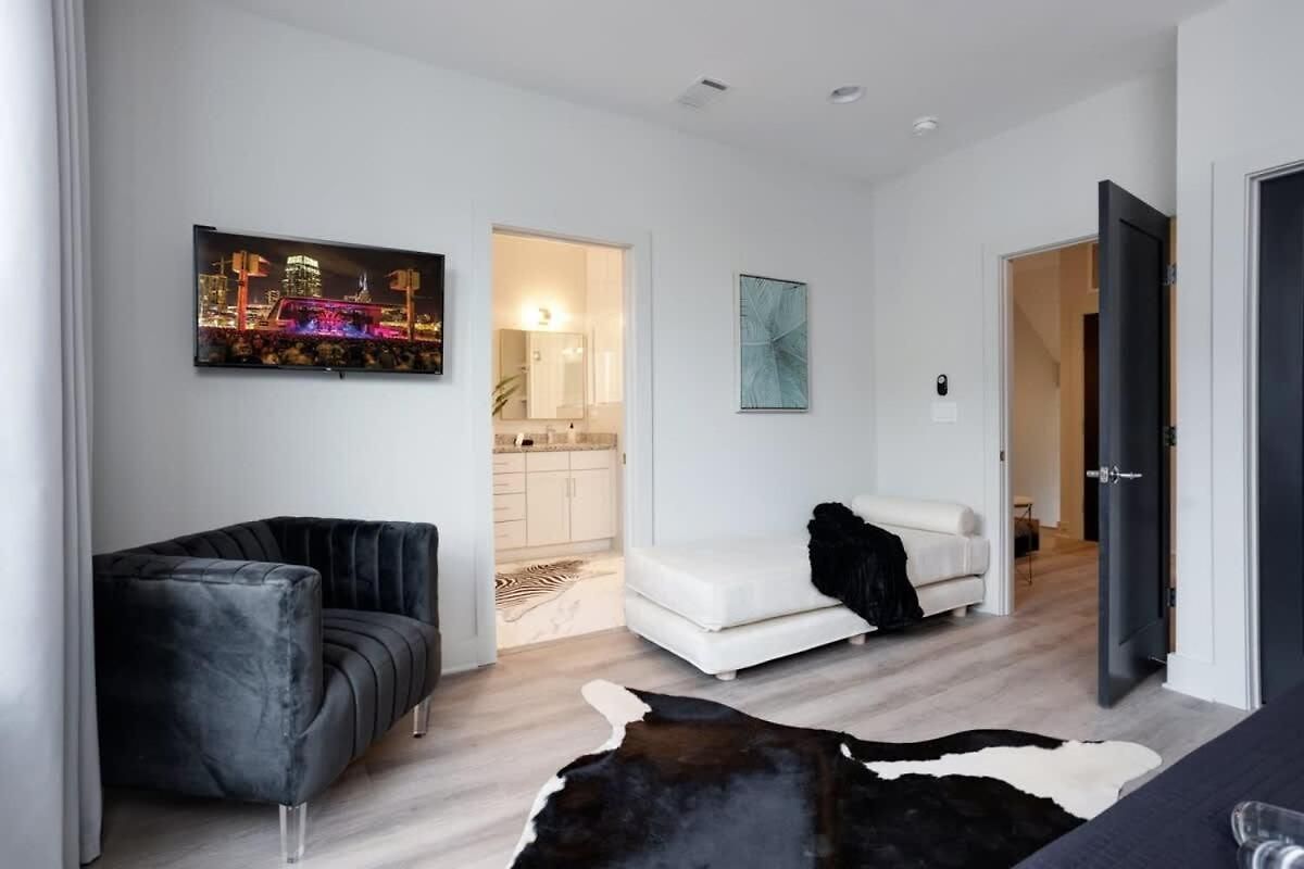 New East Oasis 13beds Roofdeck Free Parking