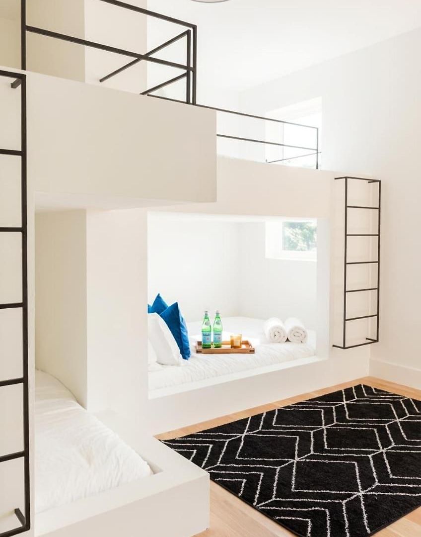 Nash Chic Near Dt Rooftop Luxe Comfort