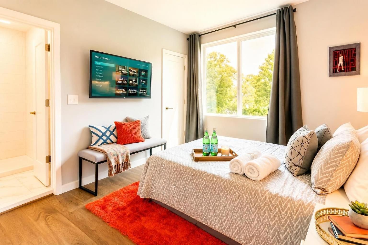 New Luxe Roofdeck 13 Beds Holiday home