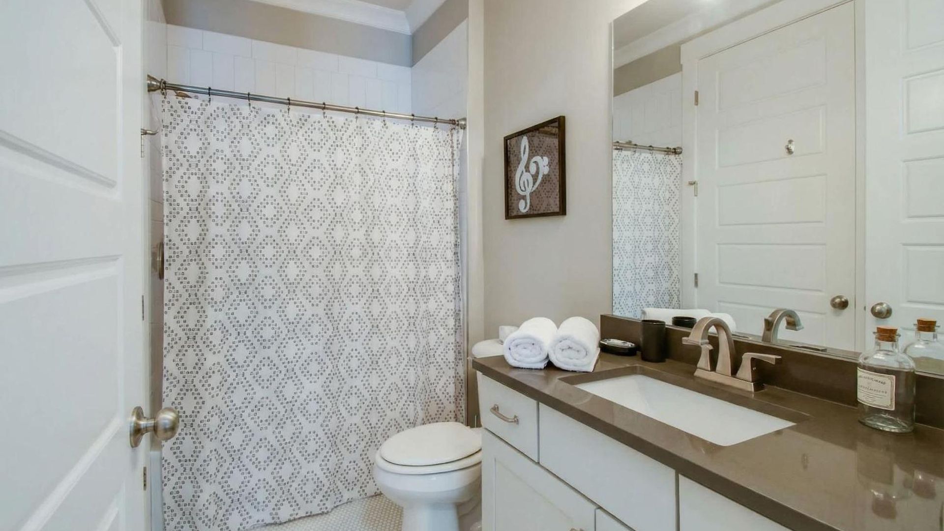 Holiday home Close To The Gulch - Book Today Nashville
